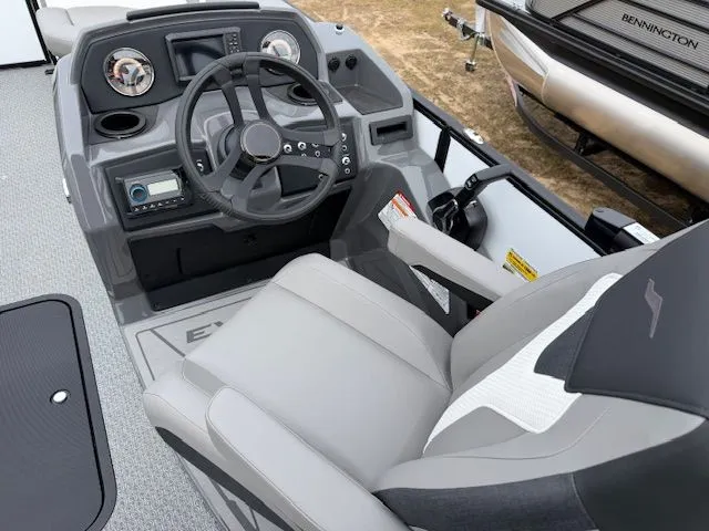 Slide: The Image of Evotti 500 Series Quad Lounge 521 2026 - 7