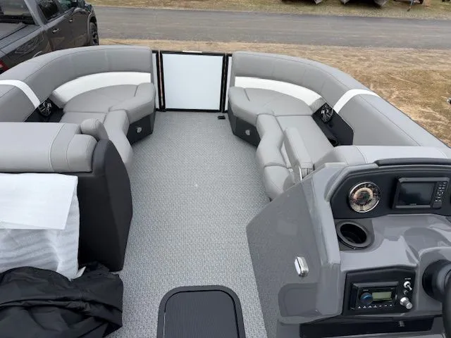 Slide: The Image of Evotti 500 Series Quad Lounge 521 2026 - 8