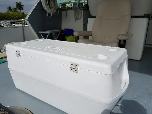 Slide: The Image of Chris-Craft Commander 1967 - 4