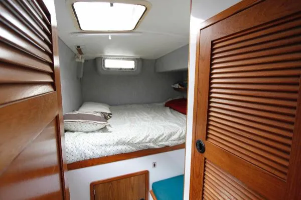 Slide: The Image of Manta 42 Catamaran 2000 - 11