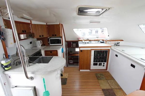 Slide: The Image of Manta 42 Catamaran 2000 - 3