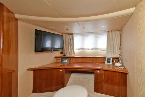 Slide: The Image of Azimut 55 flybridge 2002 - 6