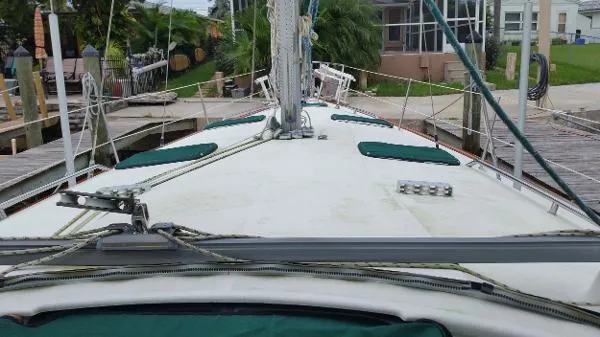 Slide: The Image of Beneteau Oceanis 411 1999 - 10