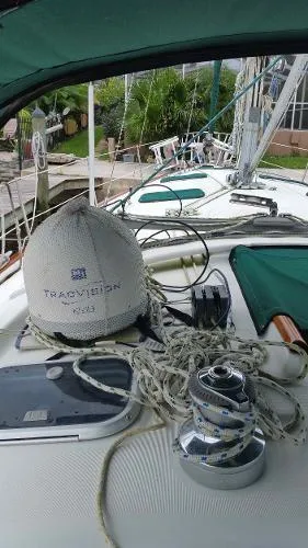 Slide: The Image of Beneteau Oceanis 411 1999 - 11