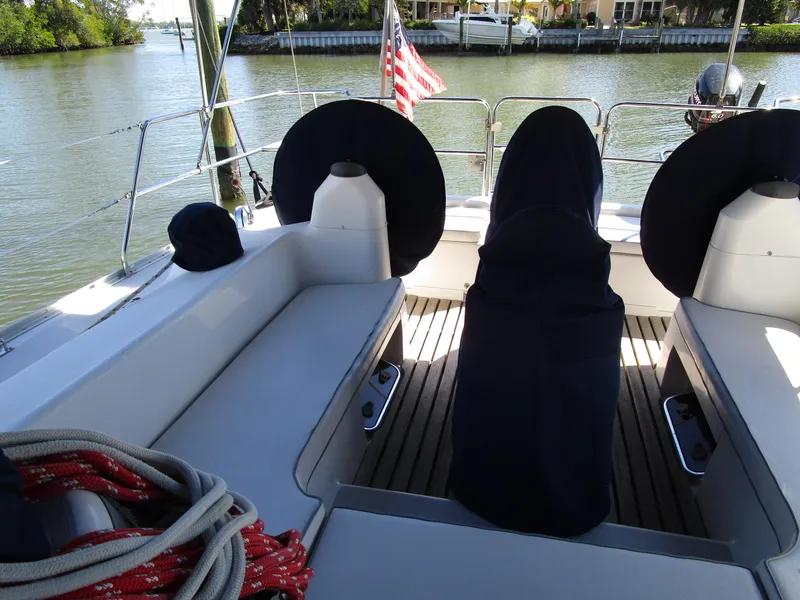 Slide: The Image of Catalina 400 MkII 2005 - 6