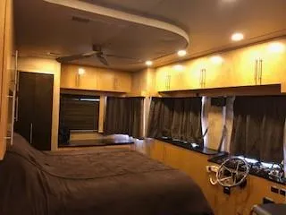 Slide: The Image of Interior of a 2008 Destination Yachts Cruisin yacht. - 14