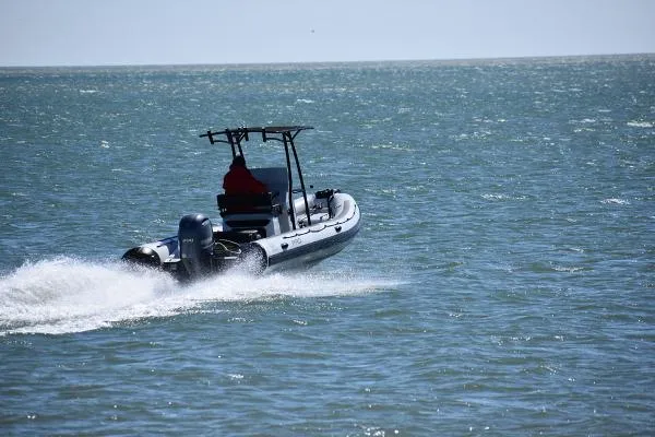 Slide: The Image of Zodiac Pro 7 NEO 200hp In Stock DEMO 2019 - 10