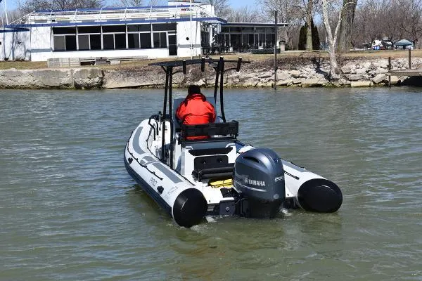 Slide: The Image of Zodiac Pro 7 NEO 200hp In Stock DEMO 2019 - 6