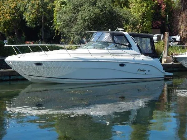 Slide: The Image of Rinker 340 Fiesta Vee 2000 - 0
