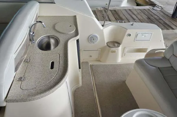 Slide: The Image of Rinker 340 Fiesta Vee 2000 - 4