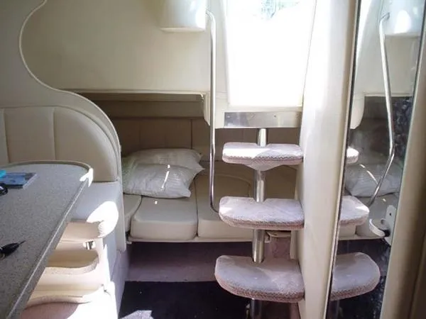 Slide: The Image of Rinker 340 Fiesta Vee 2000 - 8