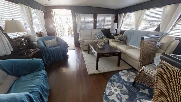 Slide: The Image of Hatteras 74 Motor Yacht 1981 - 10