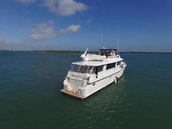 Slide: The Image of Hatteras 74 Motor Yacht 1981 - 4