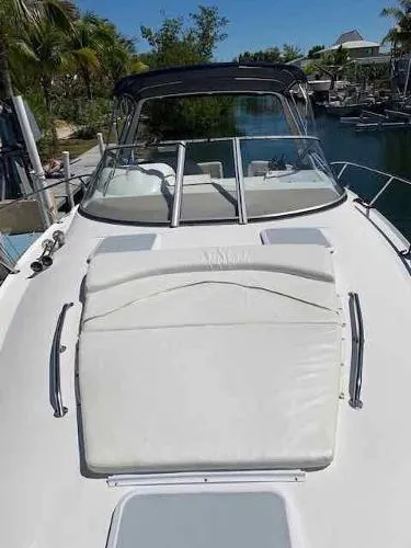 Slide: The Image of Larson Cabrio 330 2005 - 4