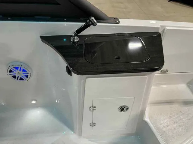 Slide: The Image of Monterey 27 Elite I/O 2026 - 12