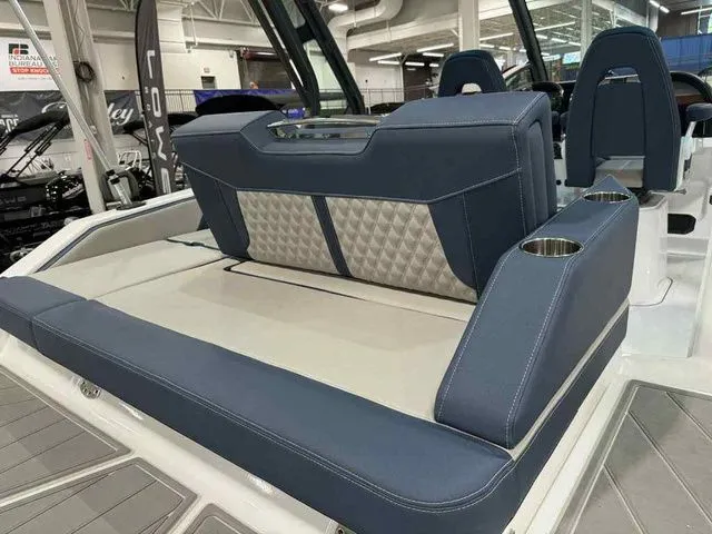 Slide: The Image of Monterey 27 Elite I/O 2026 - 13