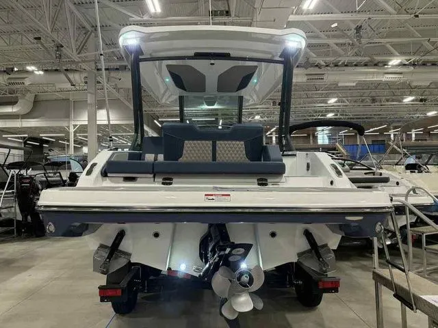 Slide: The Image of Monterey 27 Elite I/O 2026 - 6