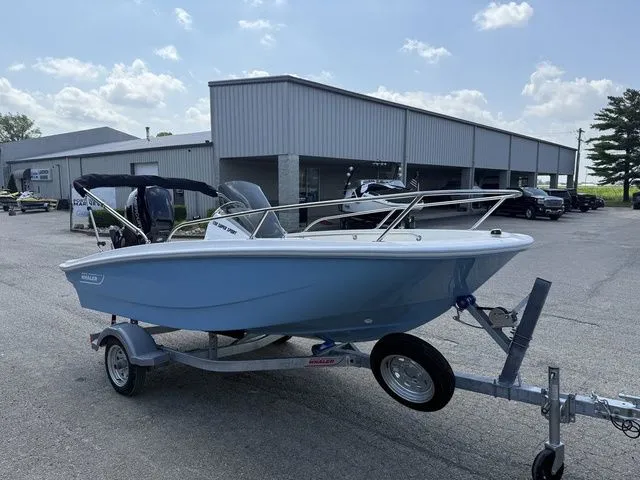 Slide: The Image of Boston Whaler 130 Super Sport 2025 - 7