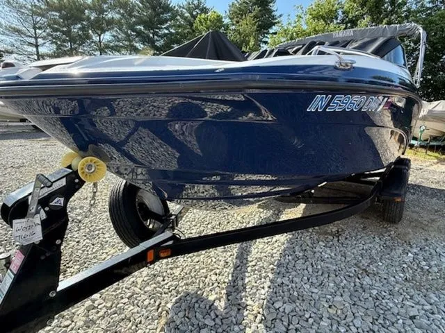 Slide: The Image of Yamaha SX210 2015 - 4