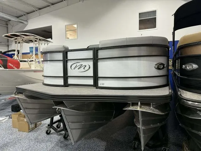 The Image of Manitou Encore SL SHP575 230 2026 - 1