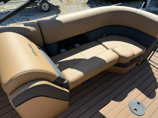 Slide: The Image of Bentley Pontoons Elite 223 Admiral Dual Captain 3/4 Tube 2026 - 26