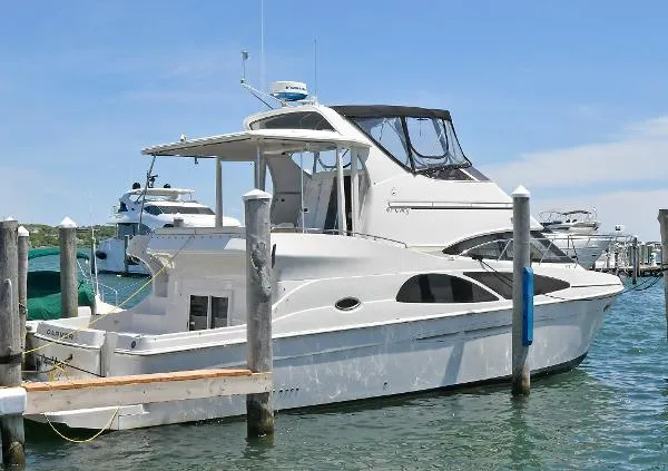 Slide: The Image of Carver Yachts 41 Cockpit Motor Yacht 2006 - 0