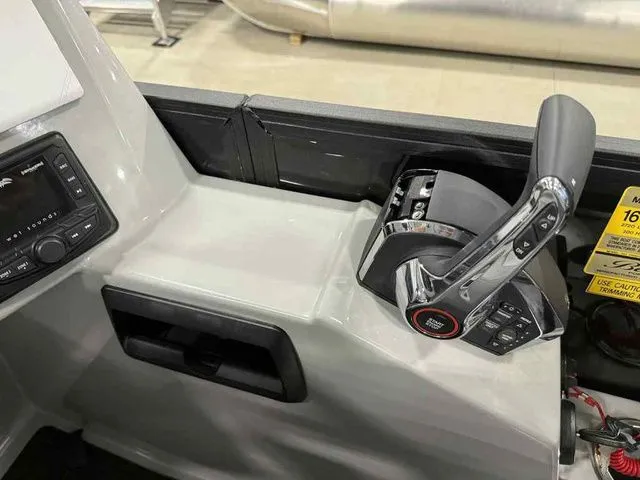 Slide: The Image of Bentley Pontoons Legacy 243 Swingback Dual Captain Full Tube Tower 2026 - 19