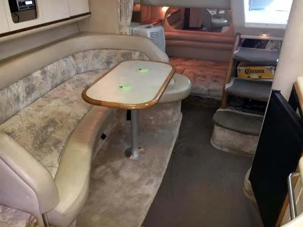 Slide: The Image of Sea Ray 330 Sundancer 1996 - 3