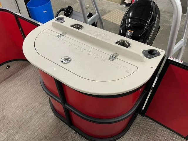 Slide: The Image of Bentley Pontoons Fish-N-Cruise 200 2025 - 35