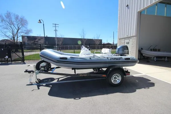 Slide: The Image of Zodiac Bayrunner 420 NEO 50hp In Stock 2019 - 0