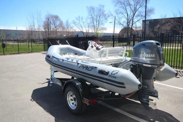 Slide: The Image of Zodiac Bayrunner 420 NEO 50hp In Stock 2019 - 1