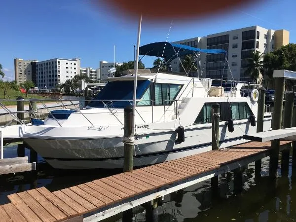 Slide: The Image of Harbor Master 400 Pilothouse Motoryacht 1994 - 1