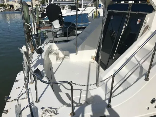 Slide: The Image of Harbor Master 400 Pilothouse Motoryacht 1994 - 4