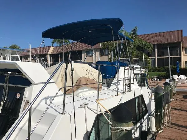 Slide: The Image of Harbor Master 400 Pilothouse Motoryacht 1994 - 5