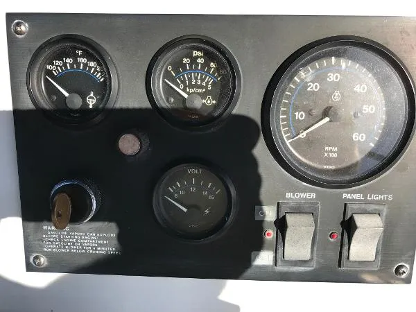 Slide: The Image of Harbor Master 400 Pilothouse Motoryacht 1994 - 7