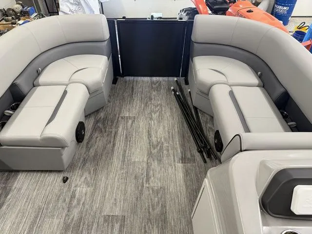 Slide: The Image of Bentley Pontoons Bolt 203 2026 - 11