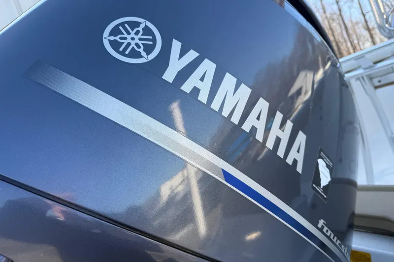 Slide: The Image of Yamaha outboard motor on 2017 Key West 189 FS boat, close-up view. - 35