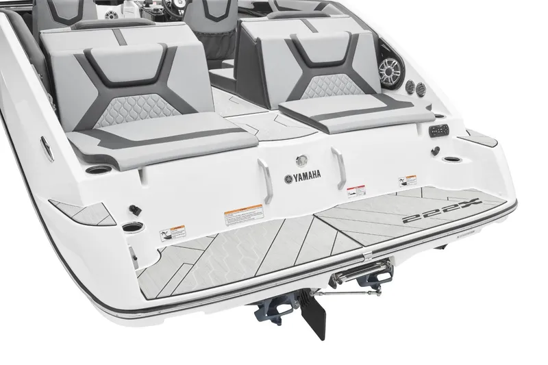 Slide: The Image of 2026 Yamaha Boats 222XD, sleek design with comfortable seating and modern features. - 13