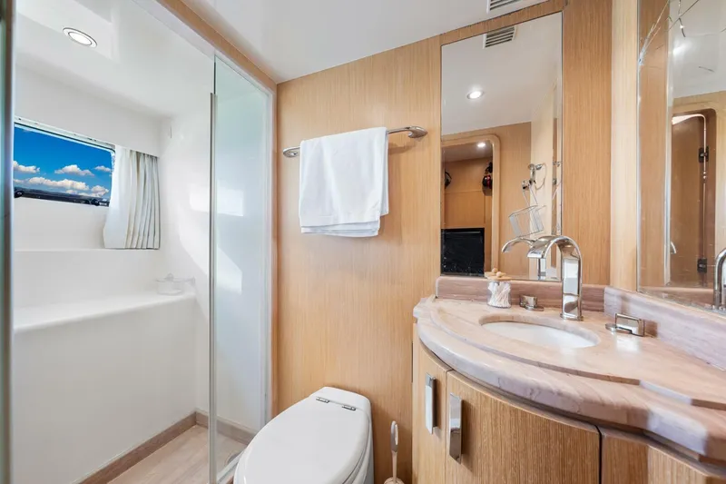 Slide: The Image of 2010 83 Ocean Alexander Motor Yacht 'Relentless' - 64