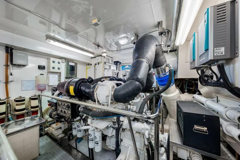 Slide: The Image of 2010 83 Ocean Alexander Motor Yacht 'Relentless' - 66