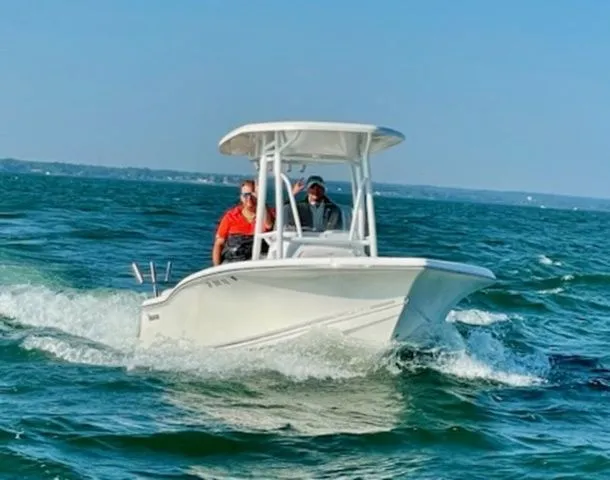 The Image of Tidewater 210 LXF 2019 - 1