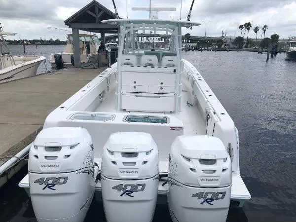 Slide: The Image of Contender 39 Fisharound 2019 - 4