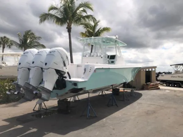 Slide: The Image of Contender 39 Fisharound 2019 - 5