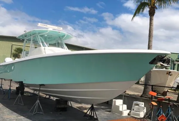Slide: The Image of Contender 39 Fisharound 2019 - 6