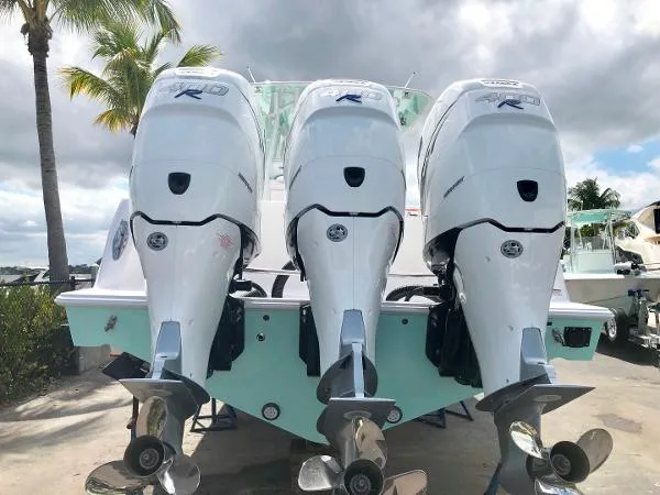 Slide: The Image of Contender 39 Fisharound 2019 - 9