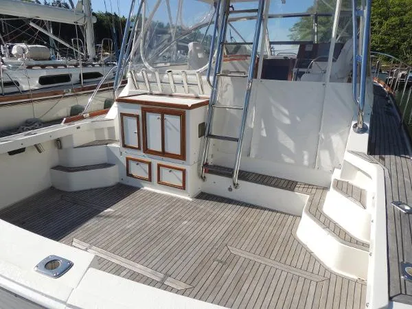 Slide: The Image of Grand Banks Eastbay 38 Hard Top 1995 - 6