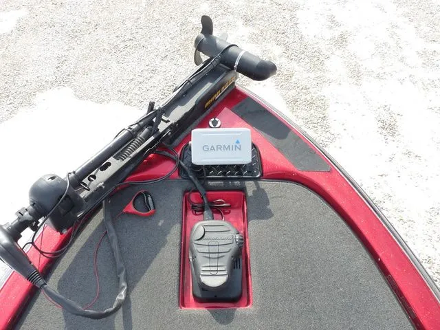 Slide: The Image of Skeeter ZX225 2011 - 13