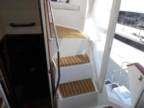 Slide: The Image of Viking 44 Aft Cabin Motor Yacht 1986 - 6