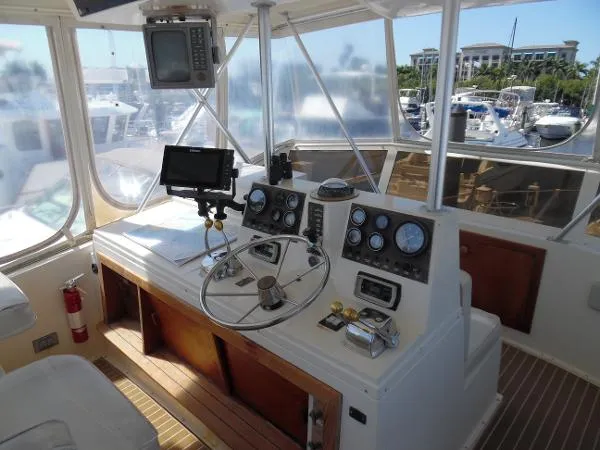 Slide: The Image of Viking 44 Aft Cabin Motor Yacht 1986 - 7