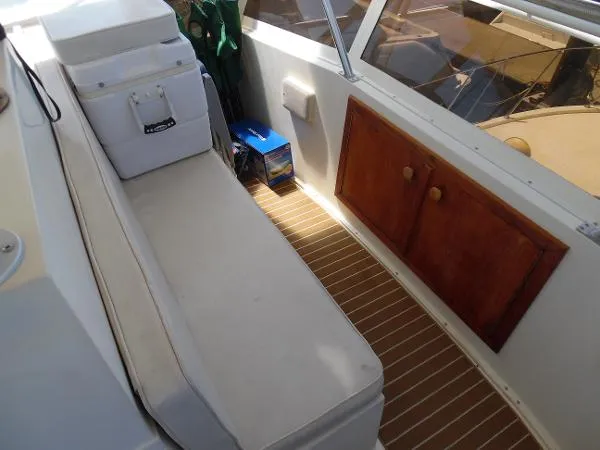 Slide: The Image of Viking 44 Aft Cabin Motor Yacht 1986 - 9